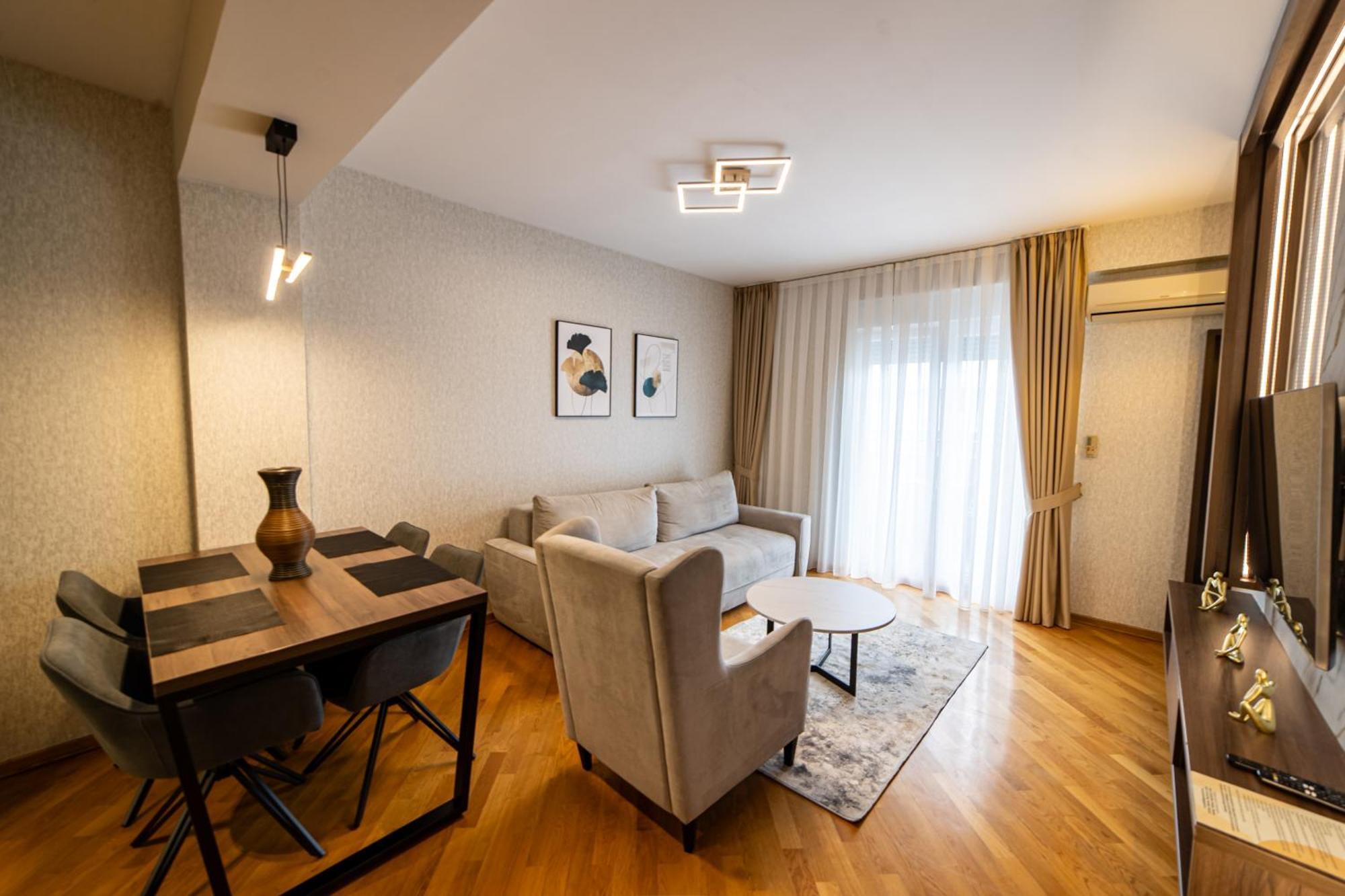 Apartments 28 Подгорица Экстерьер фото