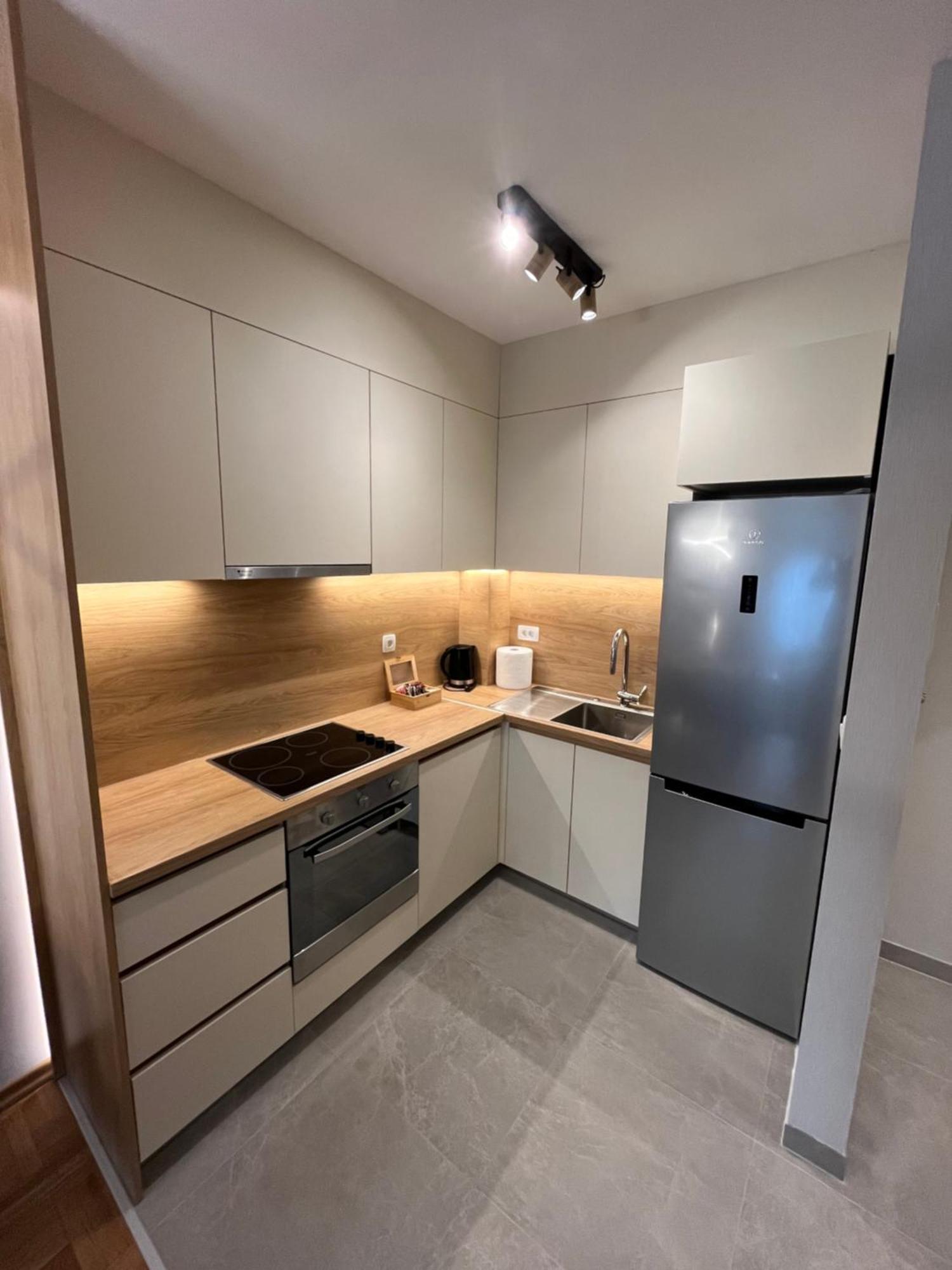 Apartments 28 Подгорица Экстерьер фото